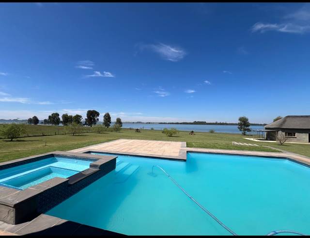 3 BEDROOM HOUSE FOR SALE IN VAAL MARINA